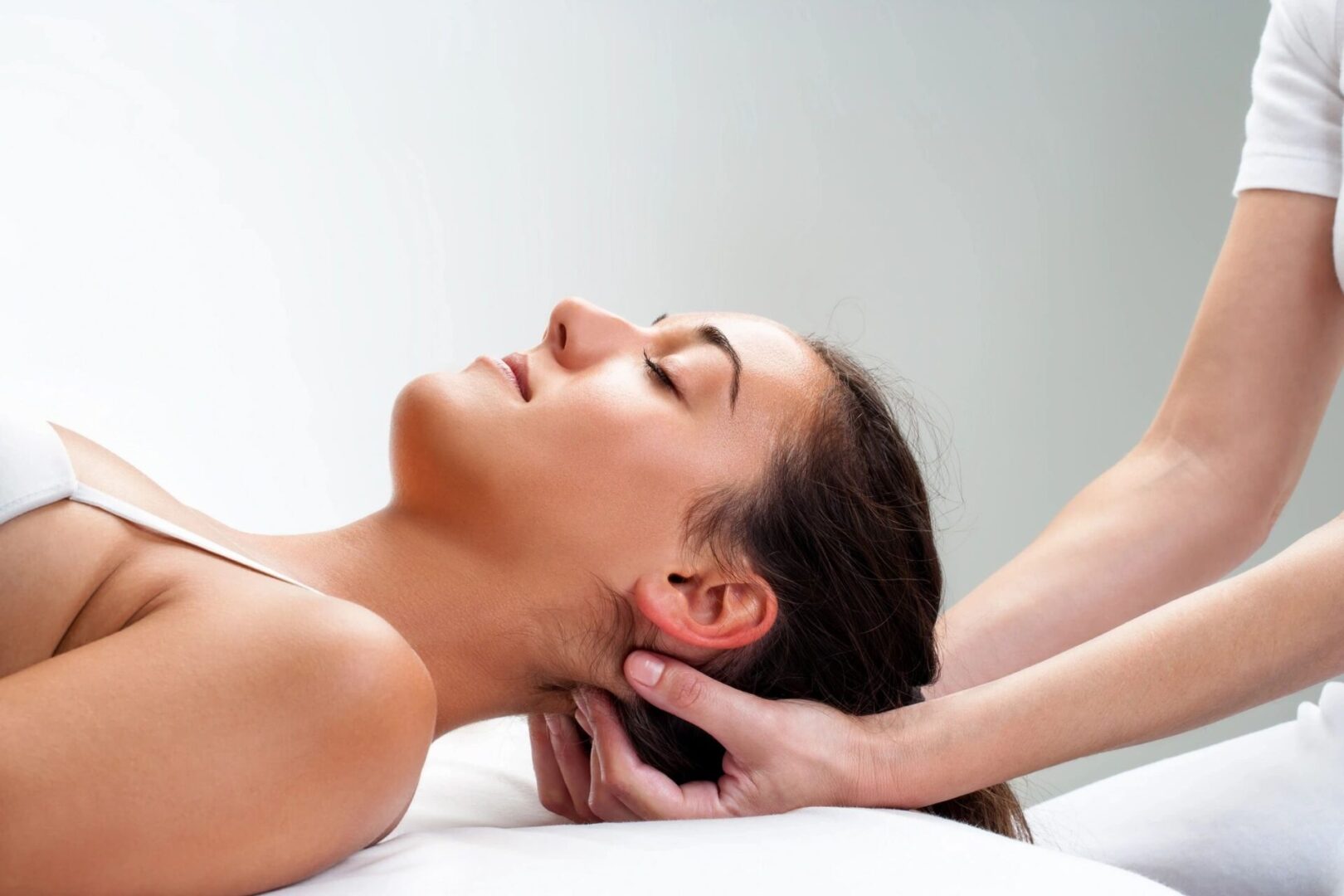 How Cranial Osteopathy Can Relieve Neck Pain